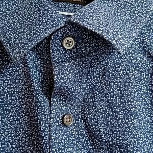 Banana Republic Beautiful Blue  Button Down Shirt